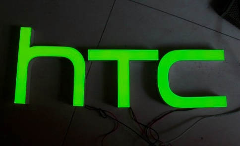 HTC树脂字.jpg